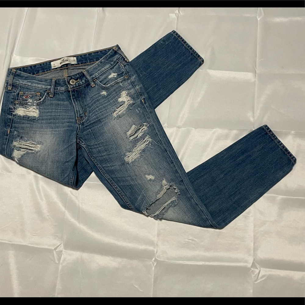 Holister Distressed Jeans